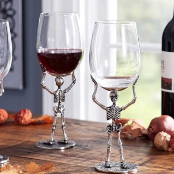 NWT Pottery Barn Skeleton Halloween Wine Glass - Picture 1 of 5